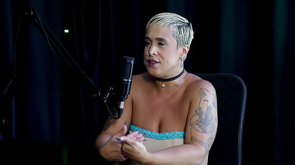 Foi convidada a se retirar de vários estabelecimentos, teve um relacionamento aberto, e quanto tentou fazer com uma novinha… – Just Joana (WATCH ON: SHEER/RED)