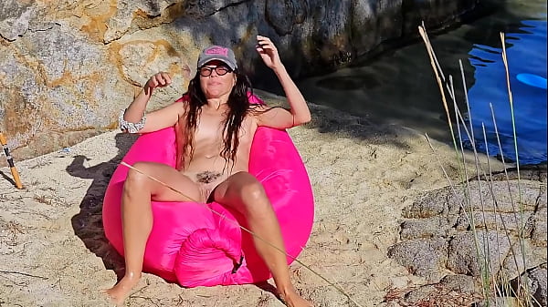 Voyeur Fucks Hairy Amateur Milf On Beach Until Crempie And She Then Pisses