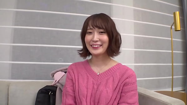 【マスク外してもらってイイですか？1人目】経験人数3桁超え！清楚な顔してヤリマンの色白美美美ボディー女子をガン突き！男を食い漁るプロフェショナル美マ○コに中出し2連発！！