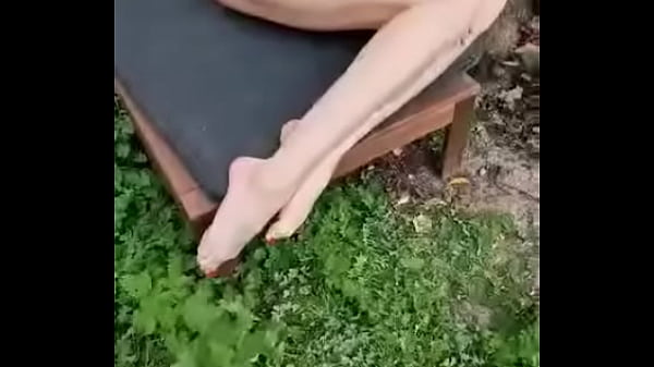 NIMFA Opening Legs in forest II